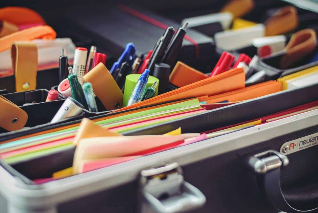 business-travel-checklist-stationery