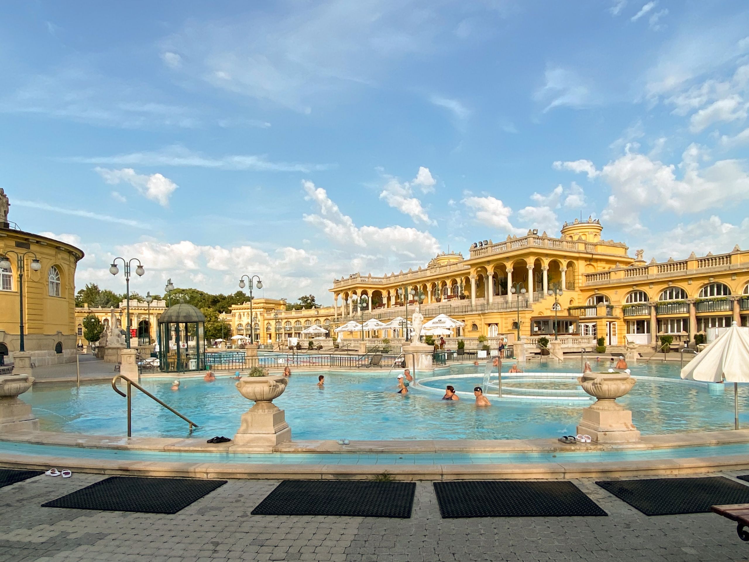 Summer morning in Szechenyi Thermal Baths Budapest. scaled