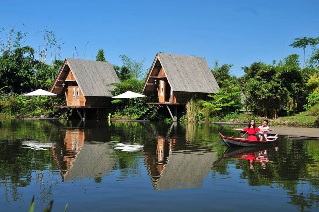 Bandung Indonesia Indonesia to reimpose a Covid-19 travel requirement