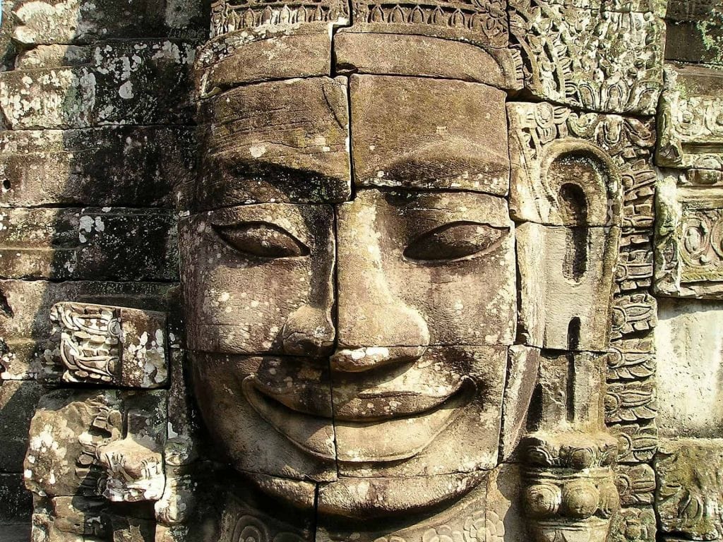 angkor-wat-bayon