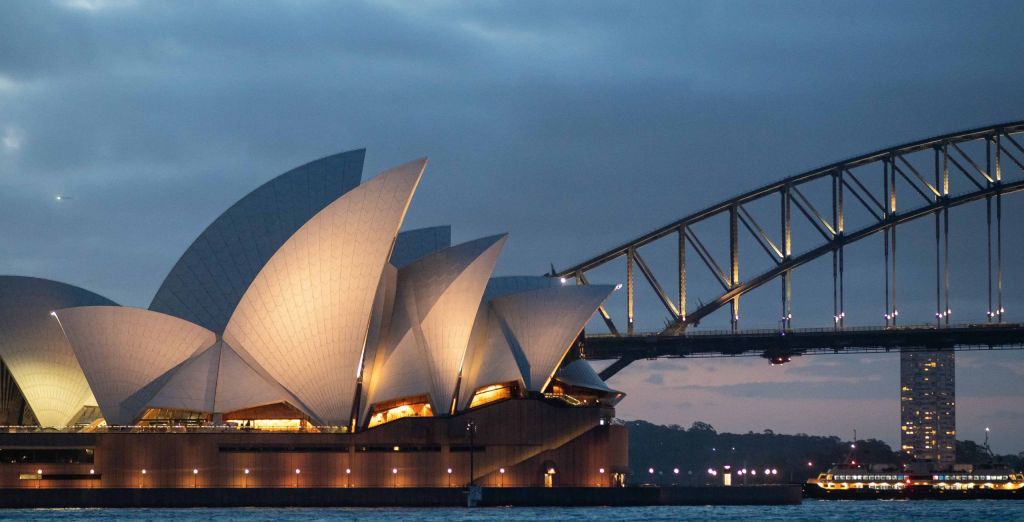 oceania-australia-nsw-sydney-opera house-city-night