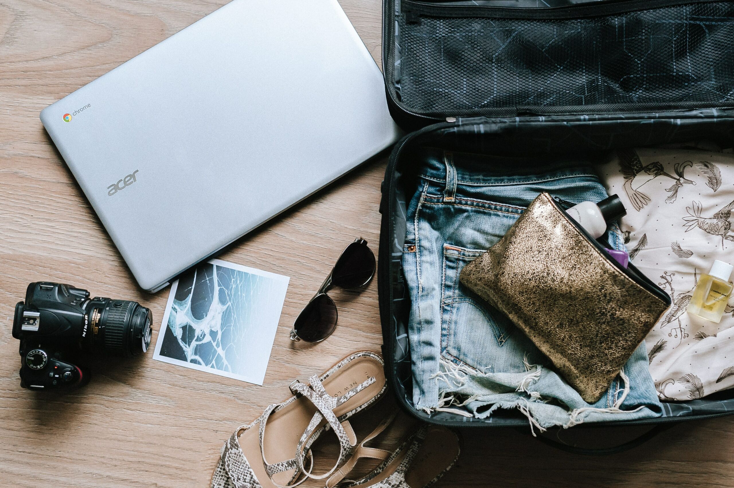 Carryallbaggage scaled What to pack for travel: Essential items