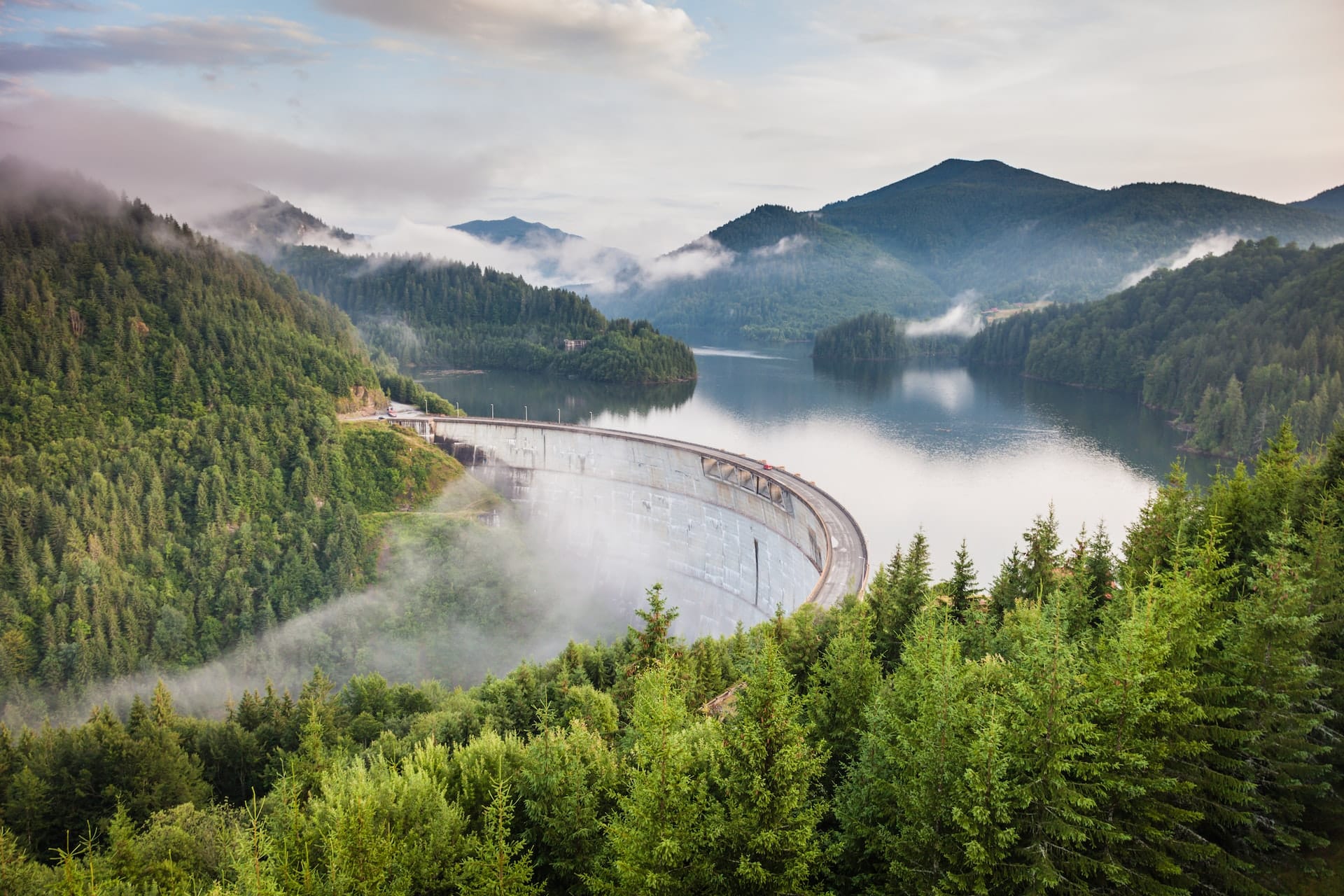 old-dam-romania-europe