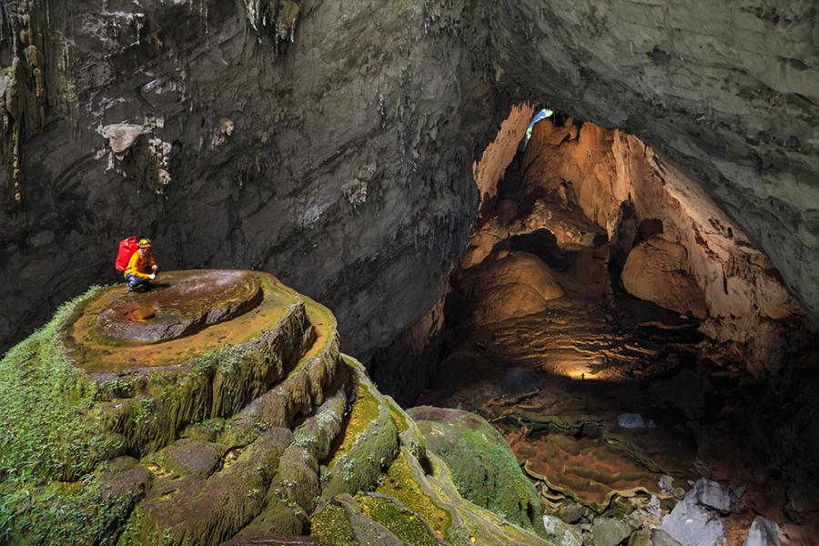 Largest cave in Vietnam