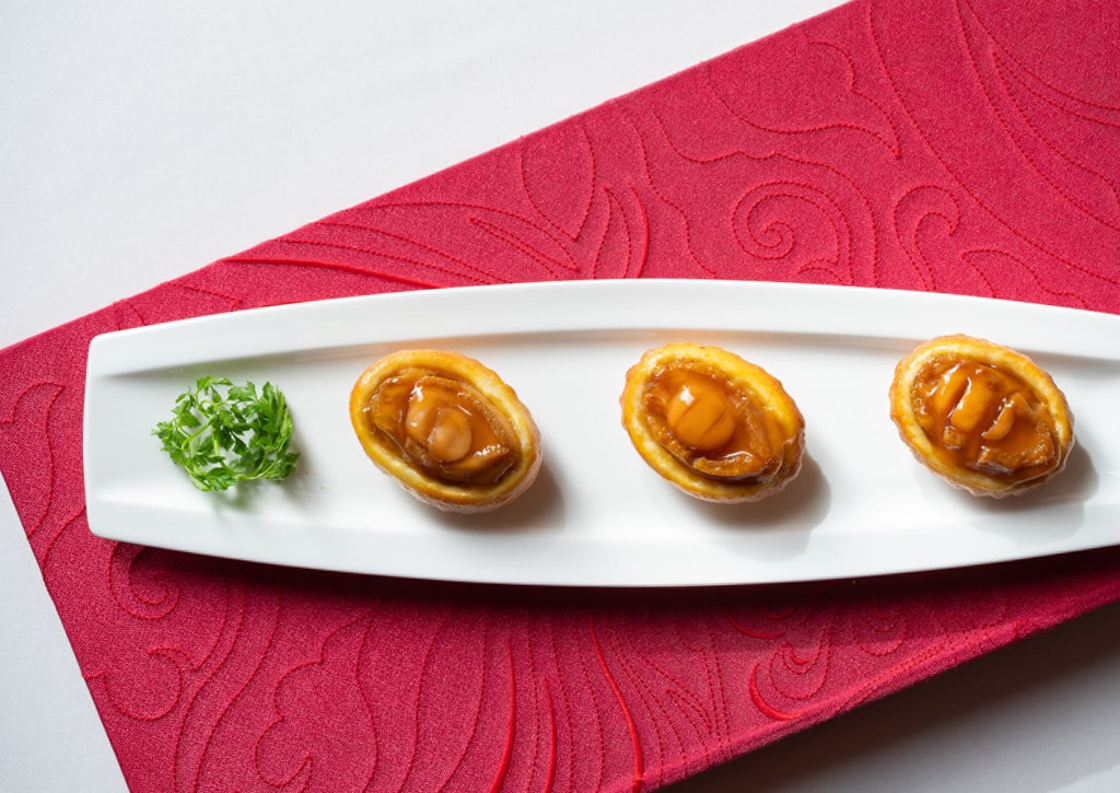 A Decadent Gourmet Experience In The Best Restaurants In Hong Kong ...