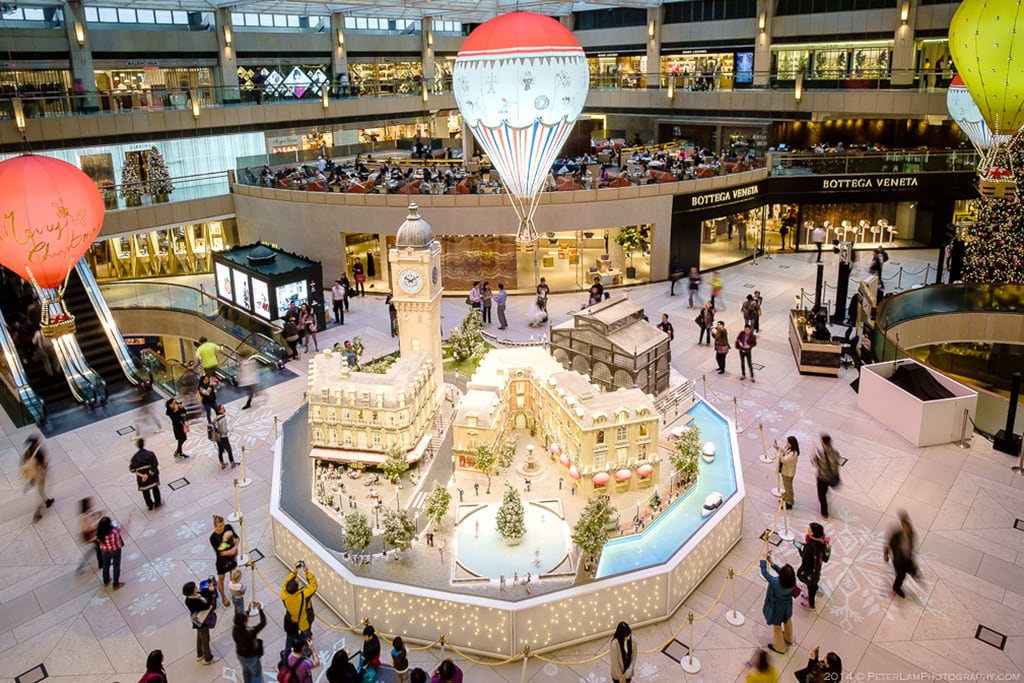 hong kong mall landmark exhibit