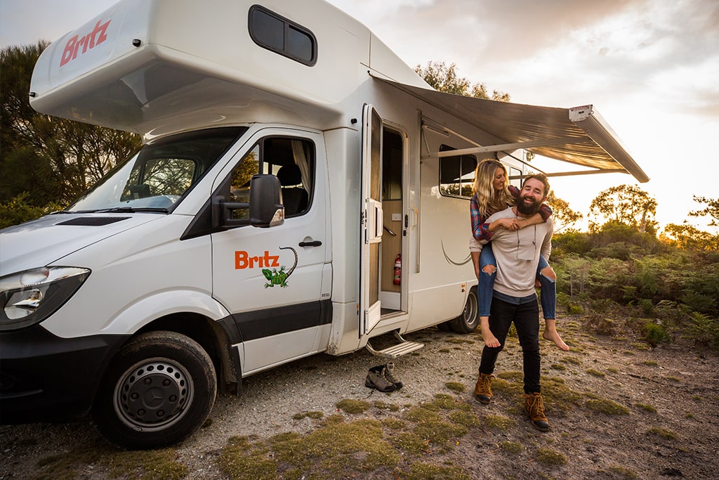 australia-britz-frontier-campervan