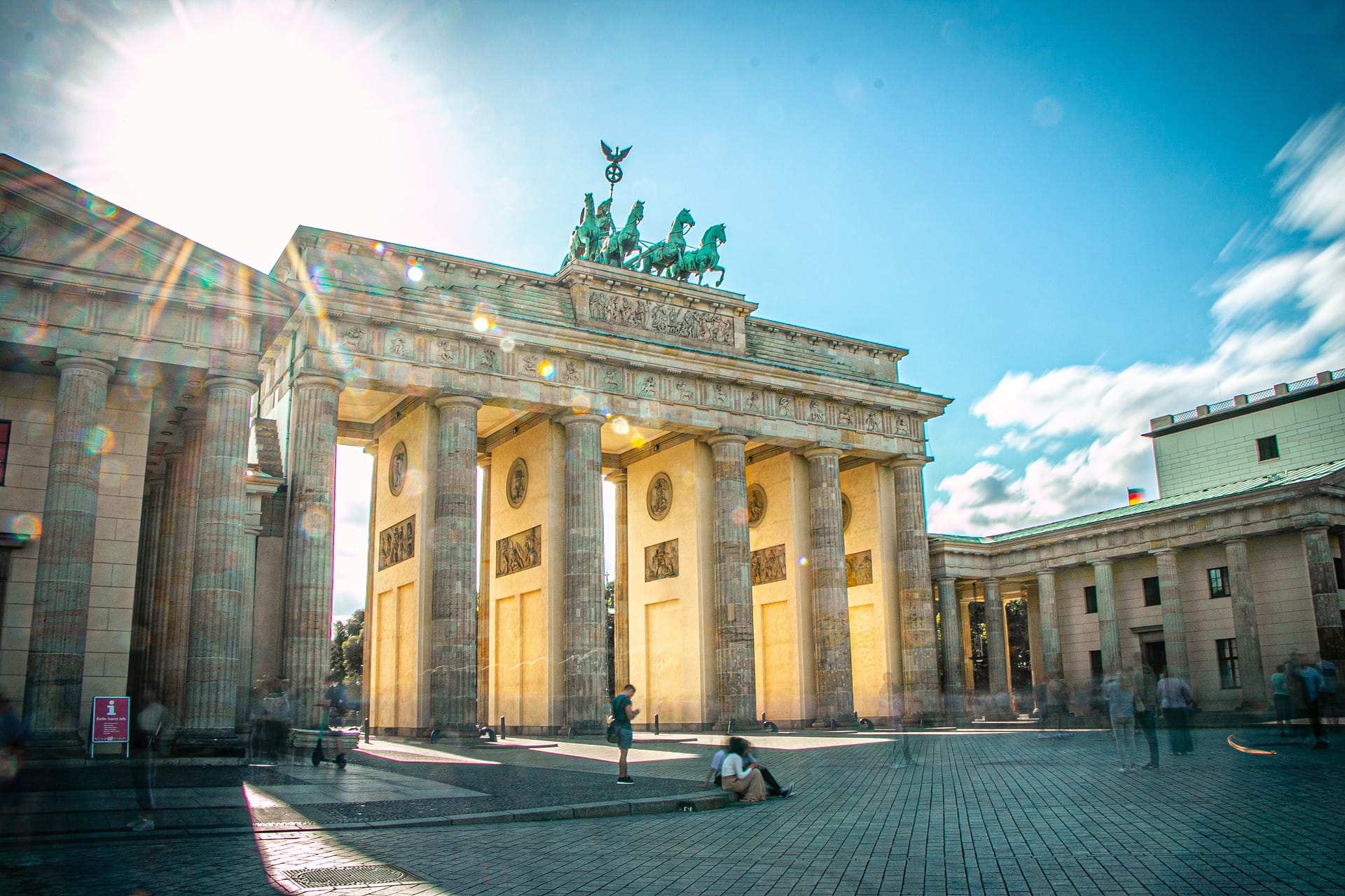 Germany travel guide Brandenburg Gate