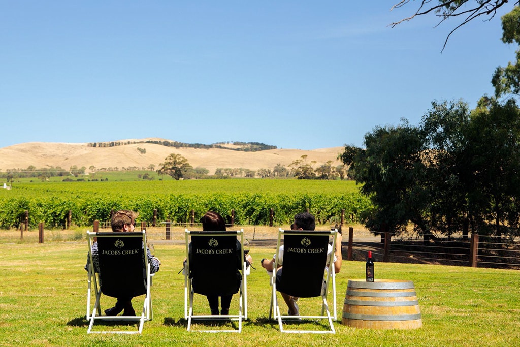 australia-south-australia-barossa-valley-jacob's-creek-wine