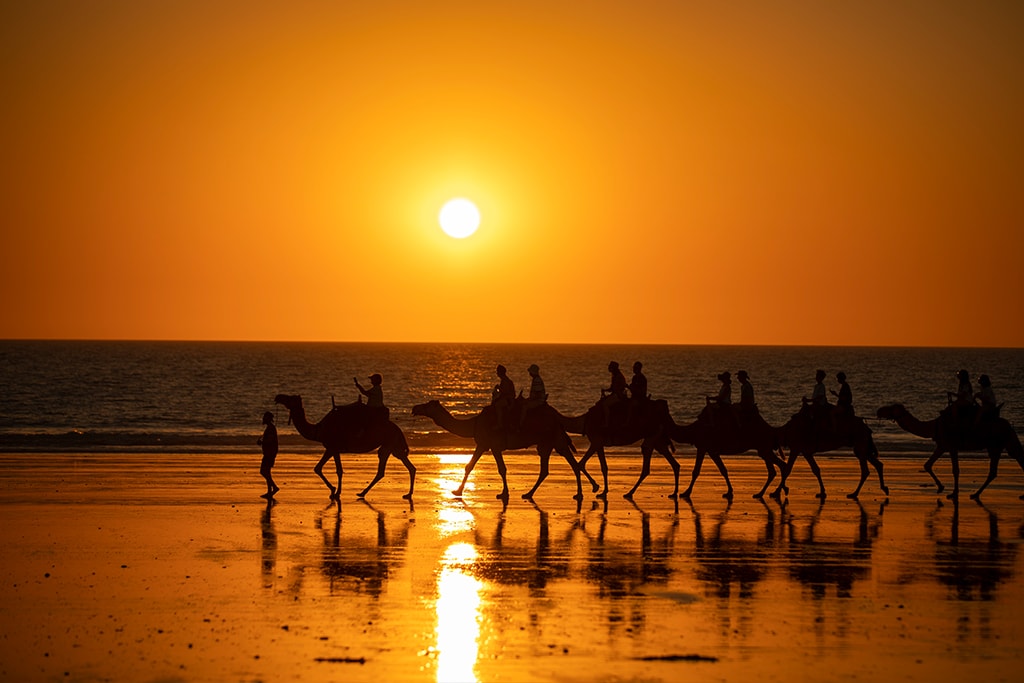 australia-western-australia-broome-cable-beach