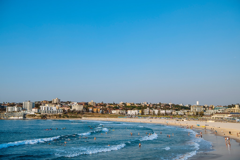 australia-nsw-bondi-beach