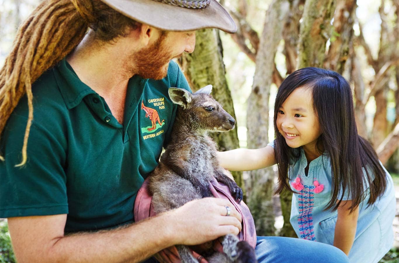 child kangaroo cavershampark