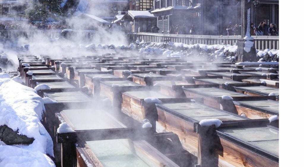 Japan wooden tubs The Best Onsen in Japan: Kusatsu