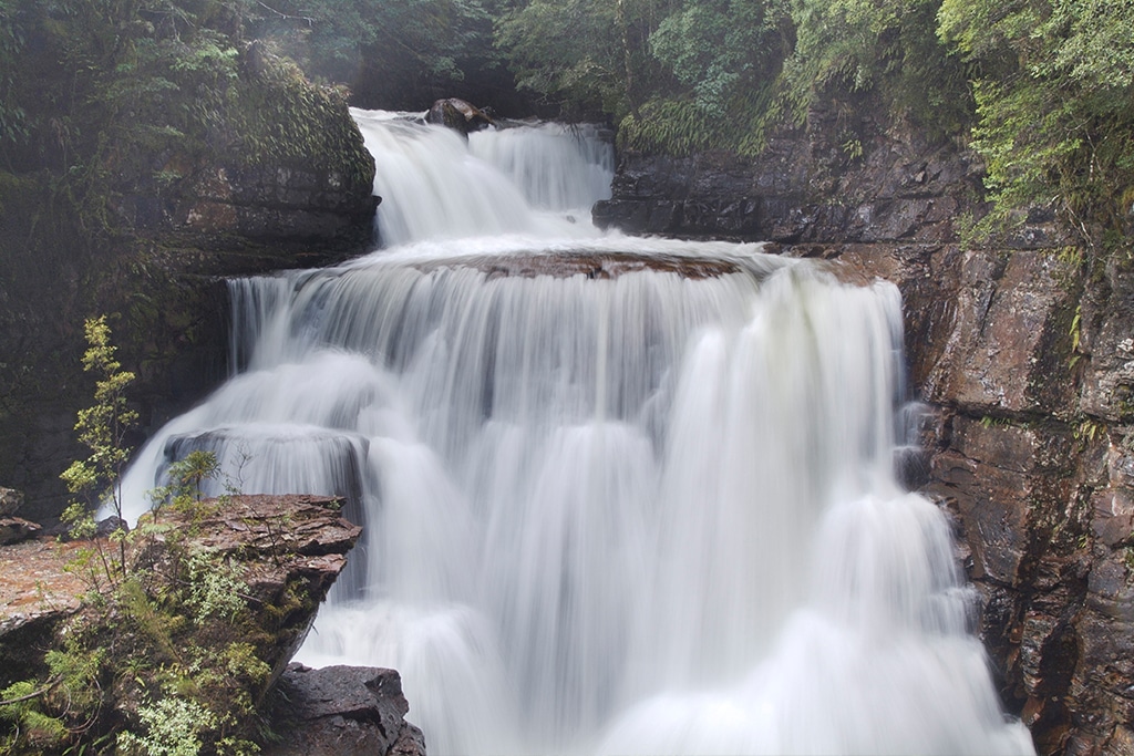 australia-tasmania-lake-st-clair-national-park