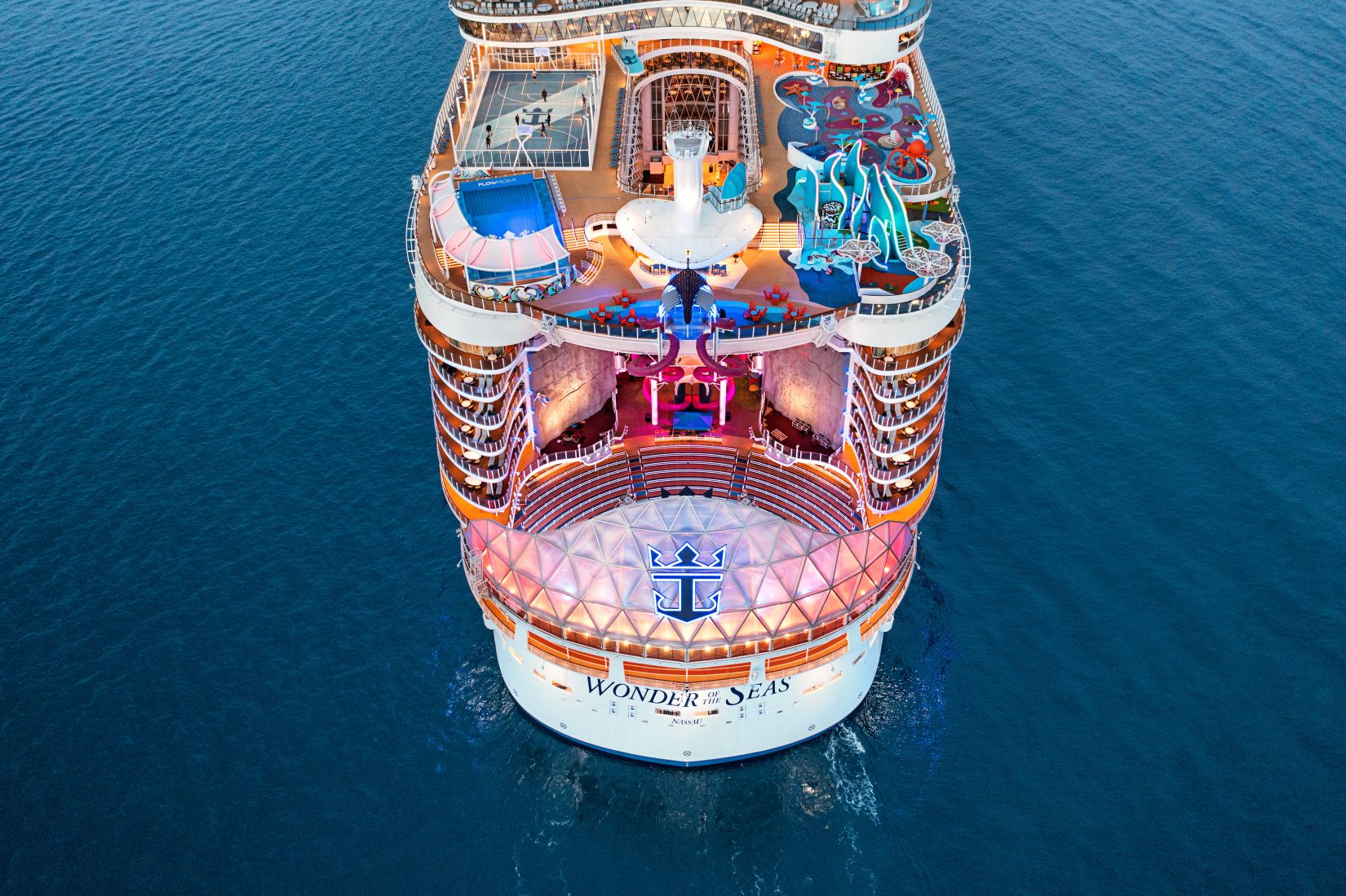 wonder of the seas aft exterior