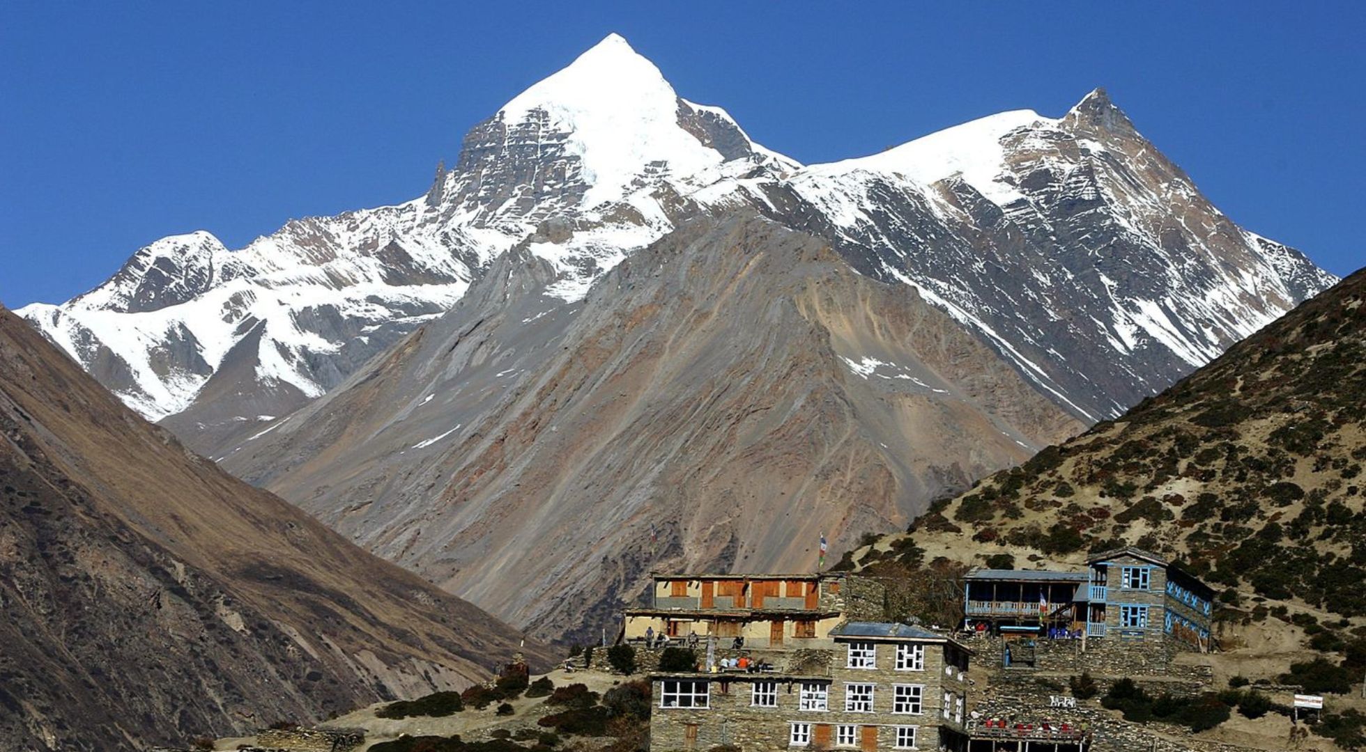 Apple Pie Circuit in Nepal