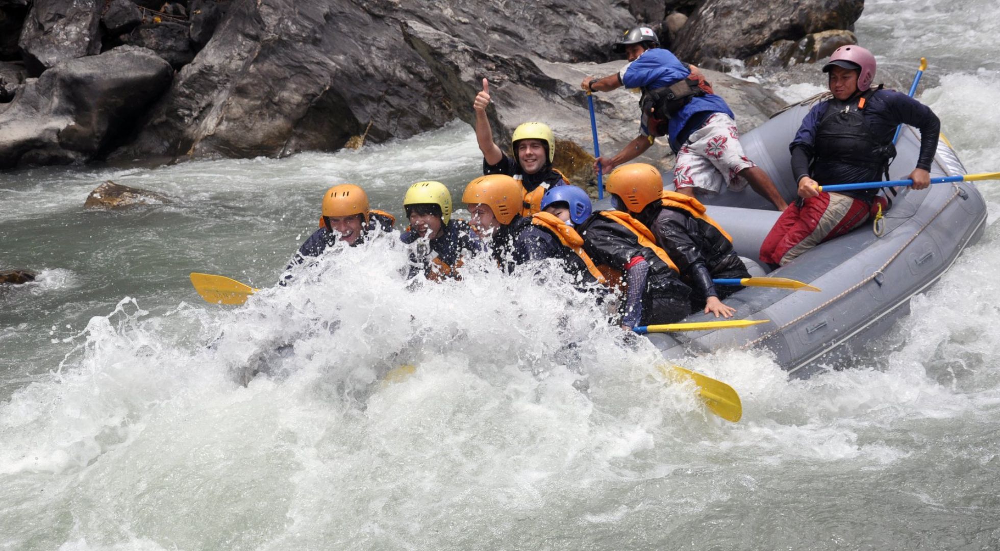white water nepal Nepal White-water rafting adventures