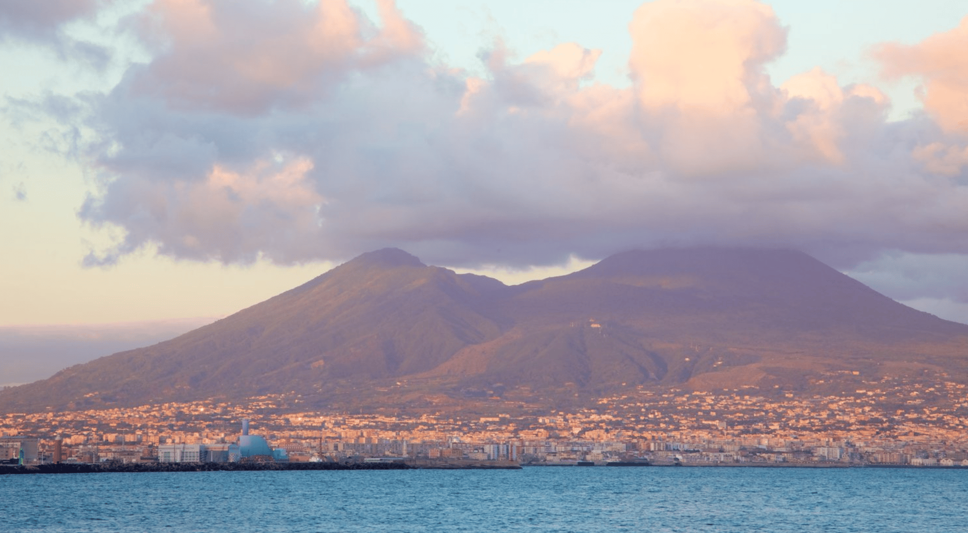 italy-travel-tips-Mt. Vesuvius