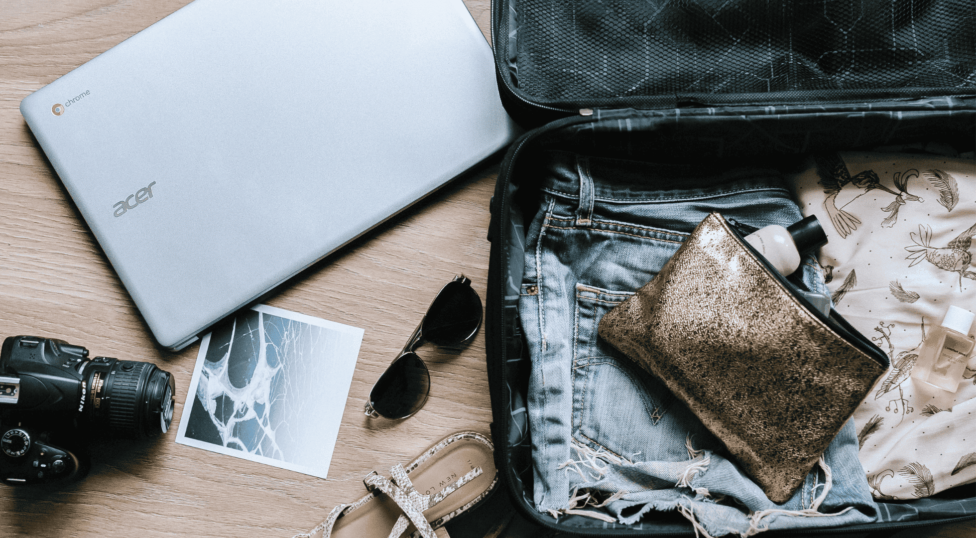 travel light luggage 1 1 senior-traveller