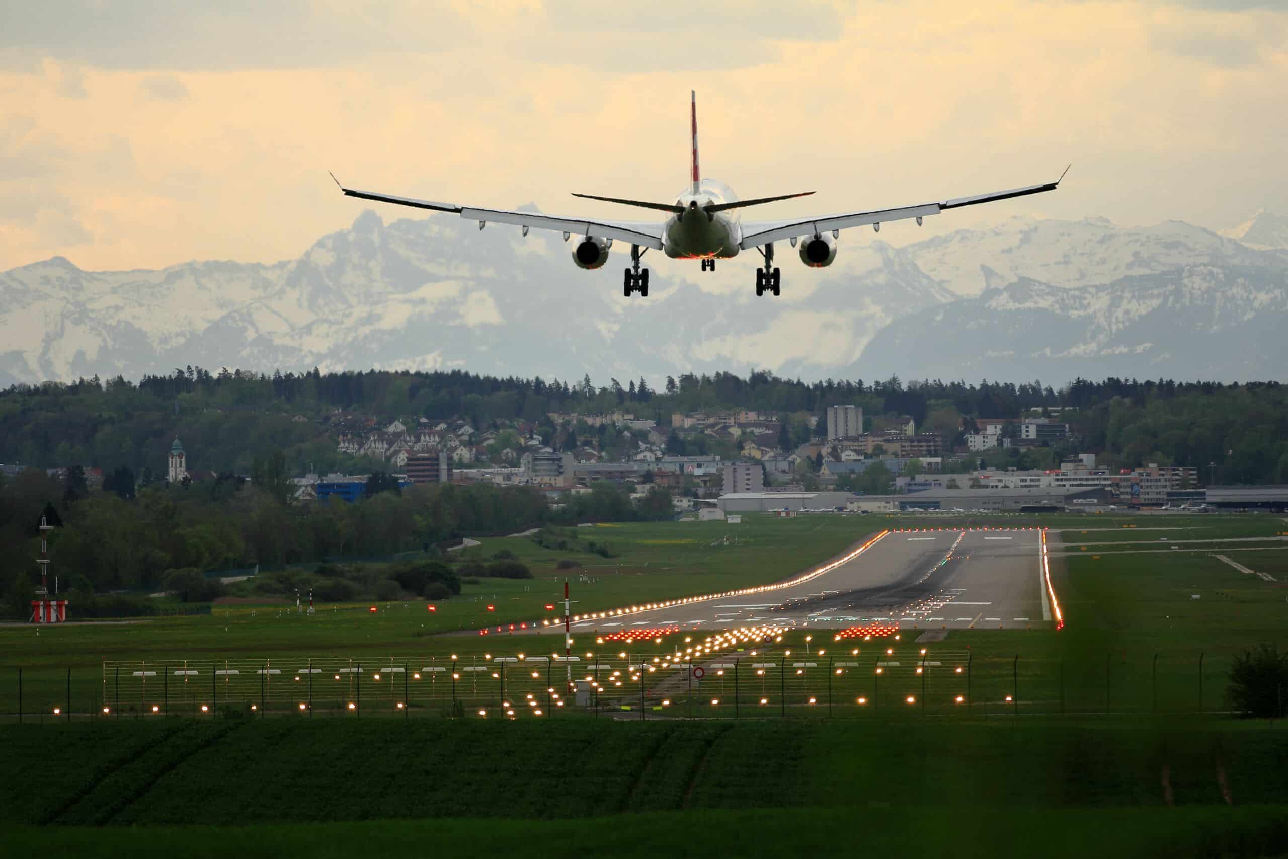 Air travel safety tips: Enjoy the landings