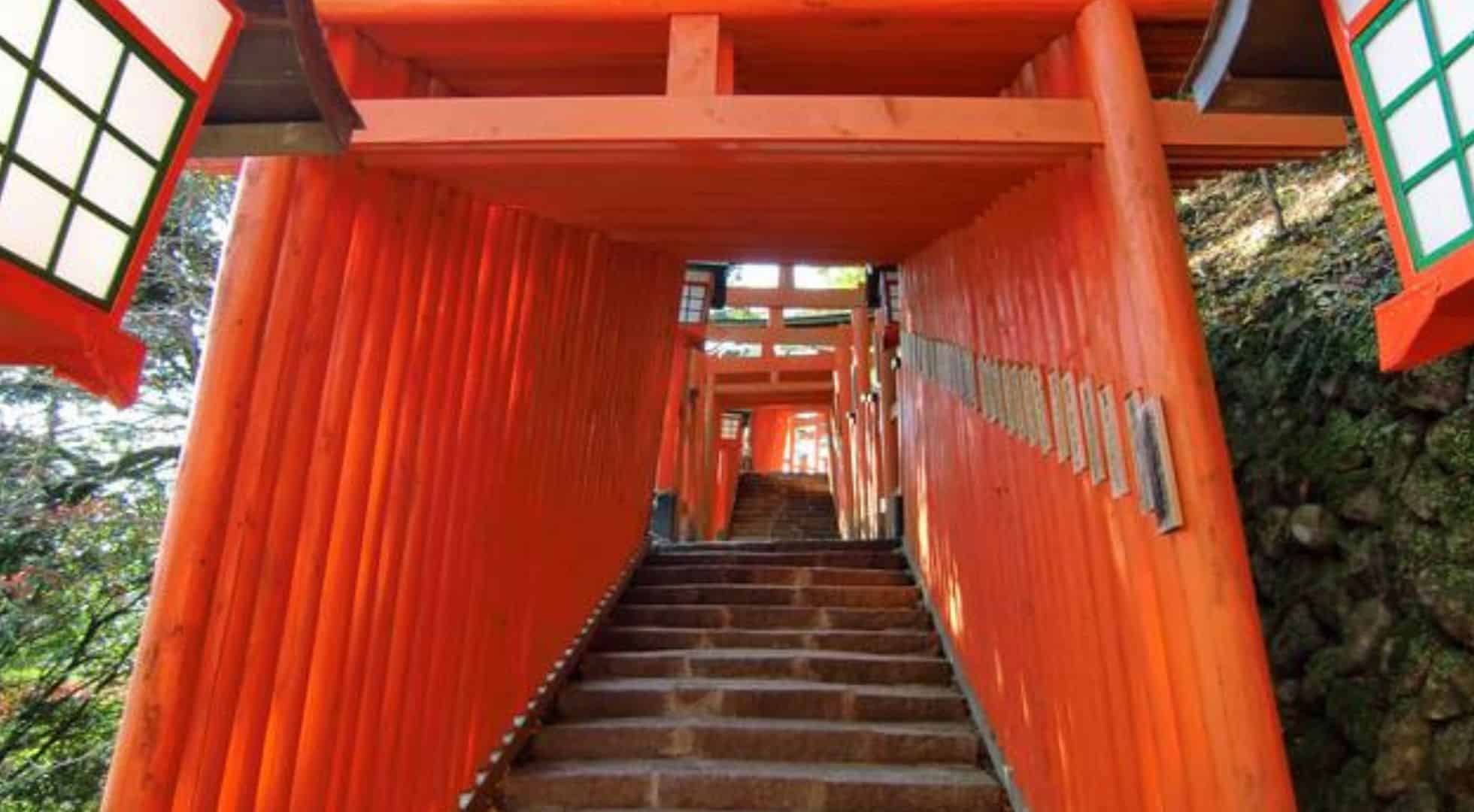 Torii Gates Japan shinto_shrine_entrance