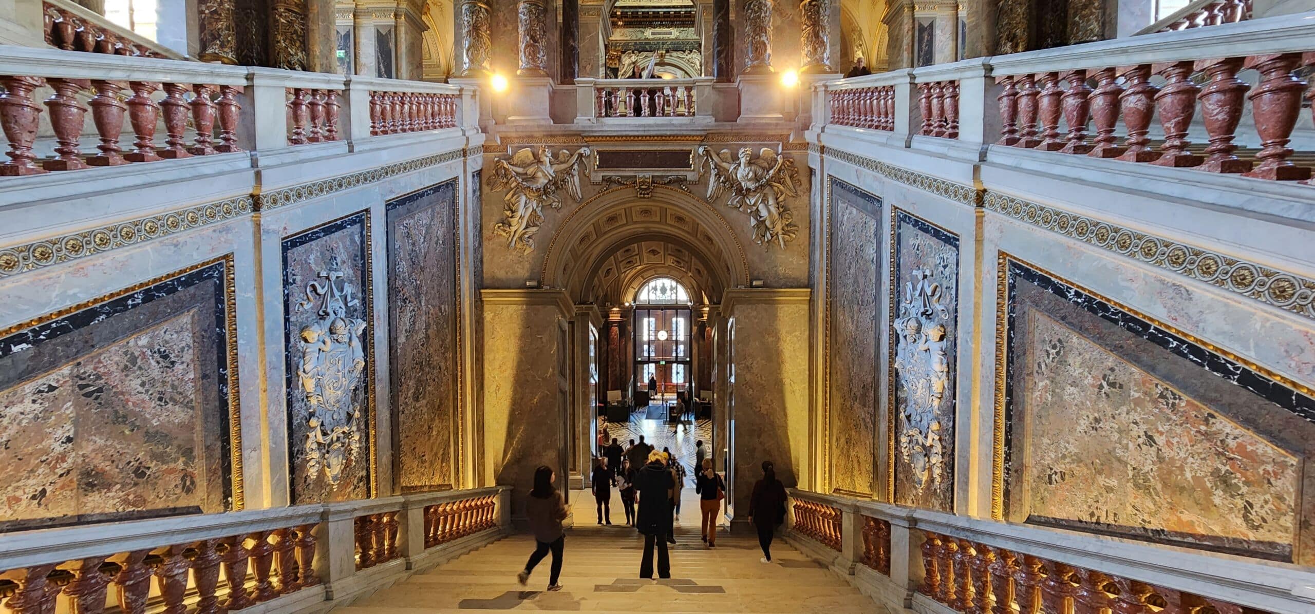 art museum scaled art history