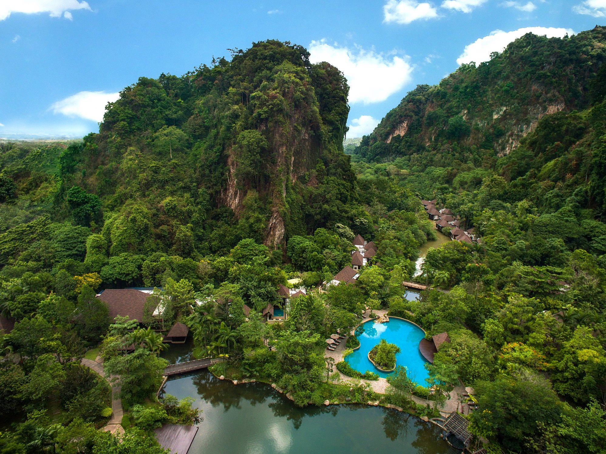 banjaran hotsprings