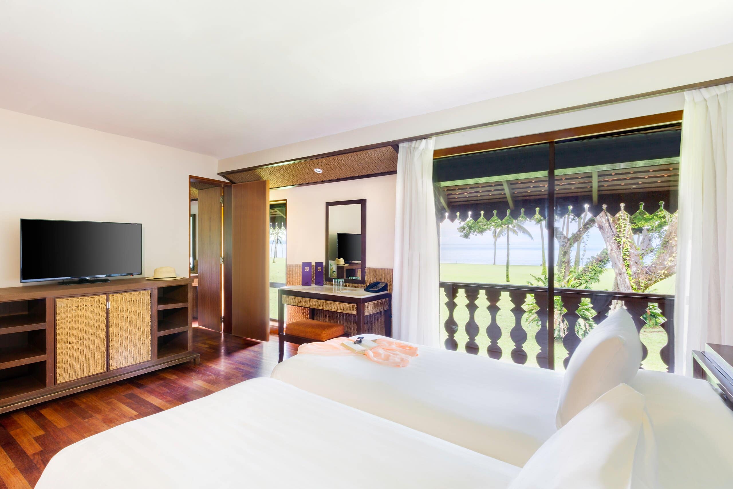 sea view room sea-view-room
