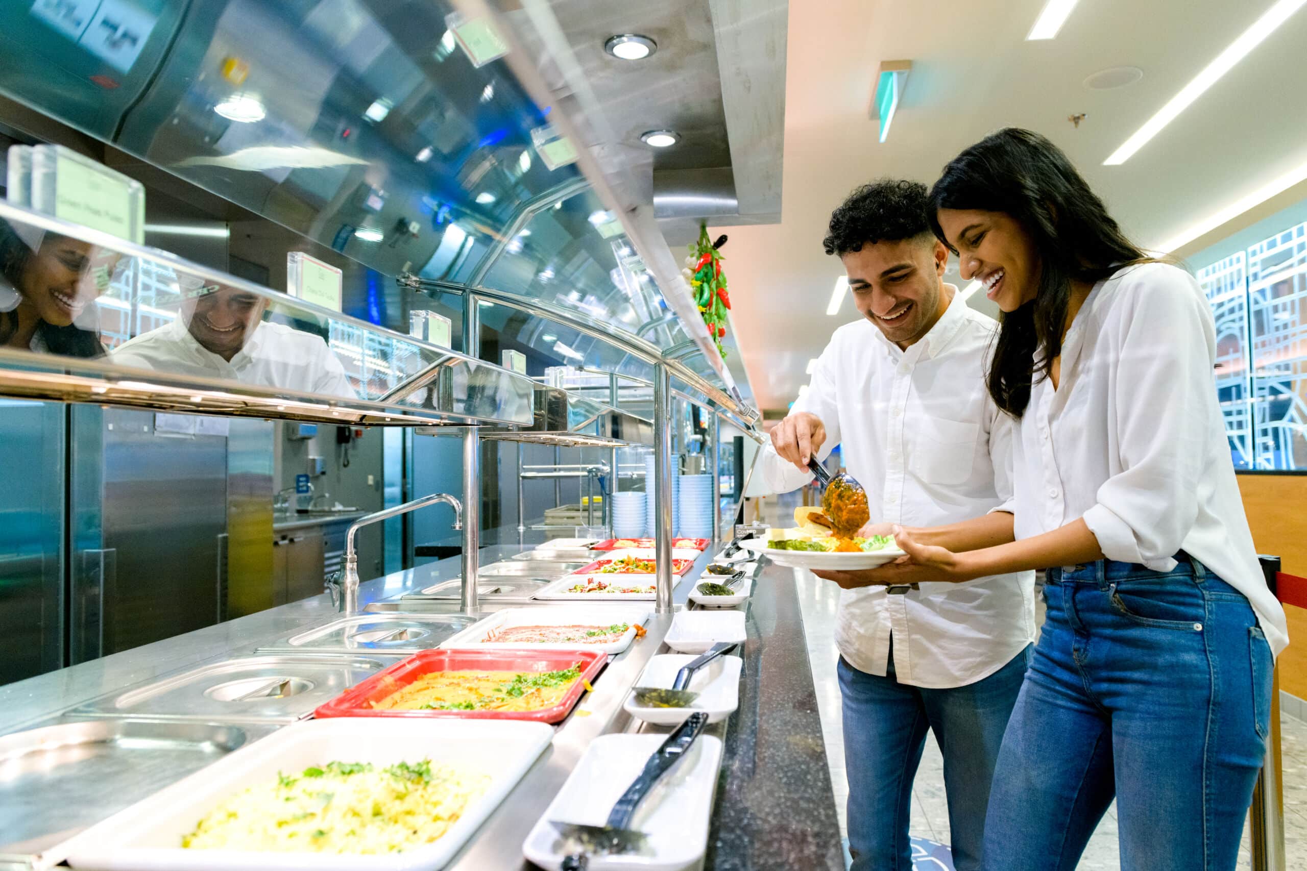 Resorts World Cruises_Genting Dream Cruise Ship-Halal Food