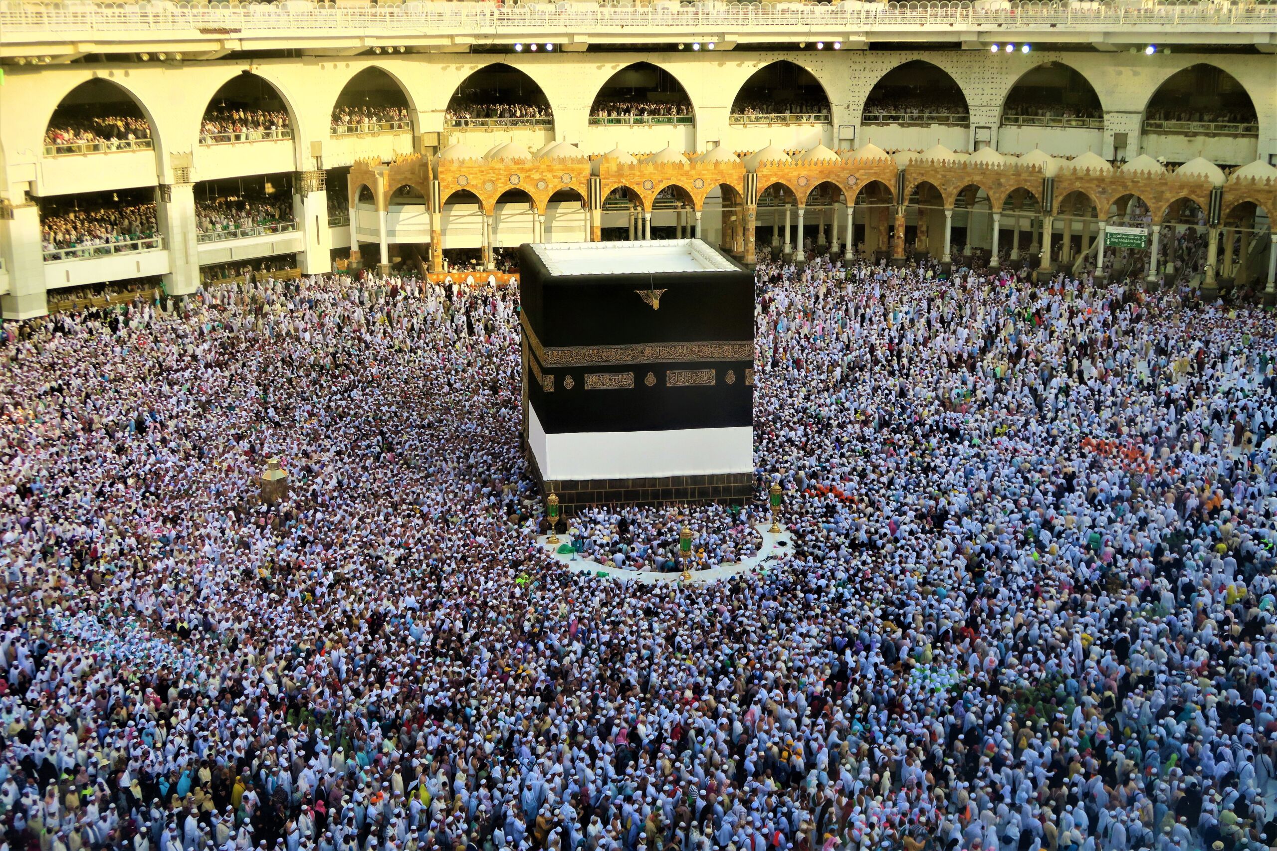 ekrem pixabay scaled muslims-haji