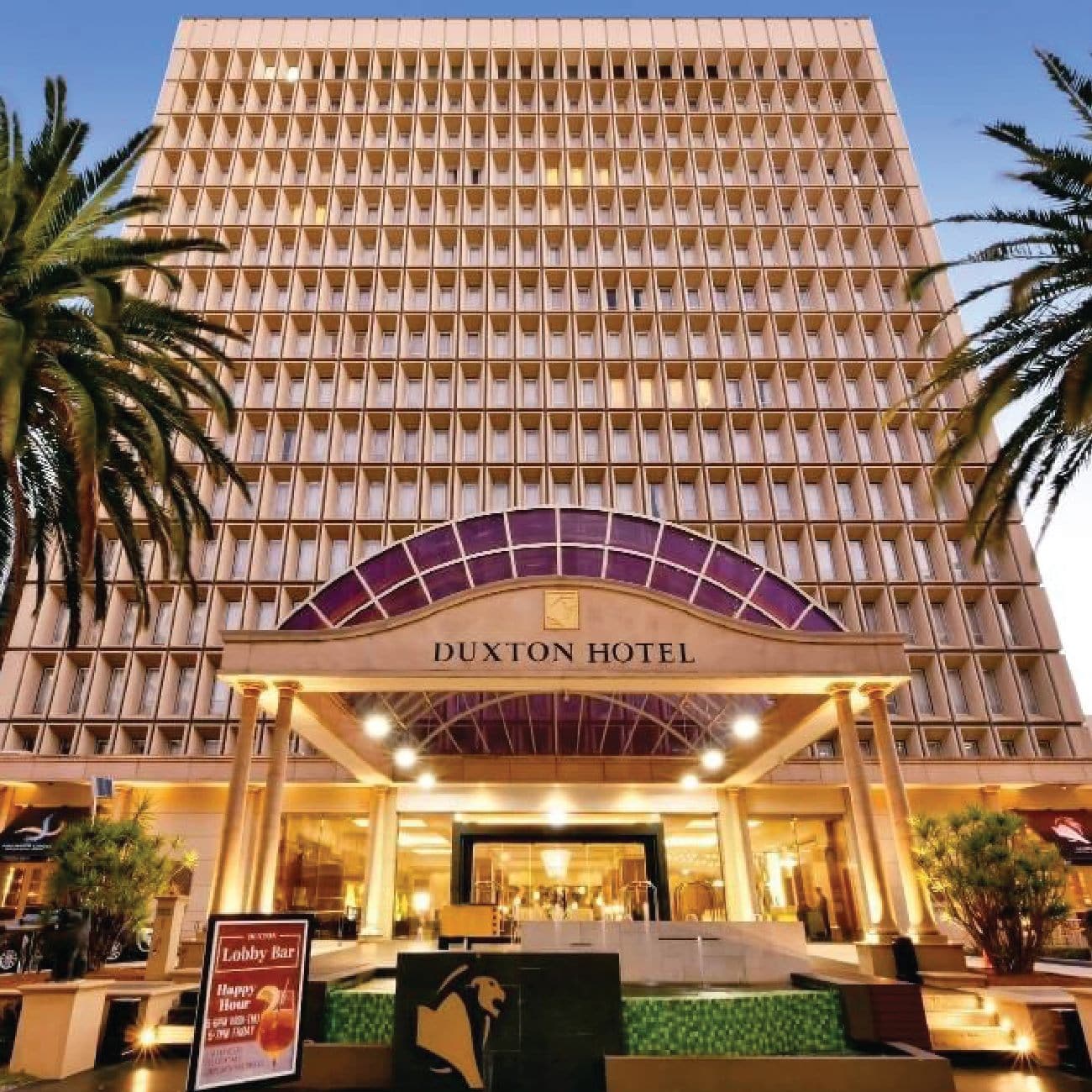DUXTON HOTEL