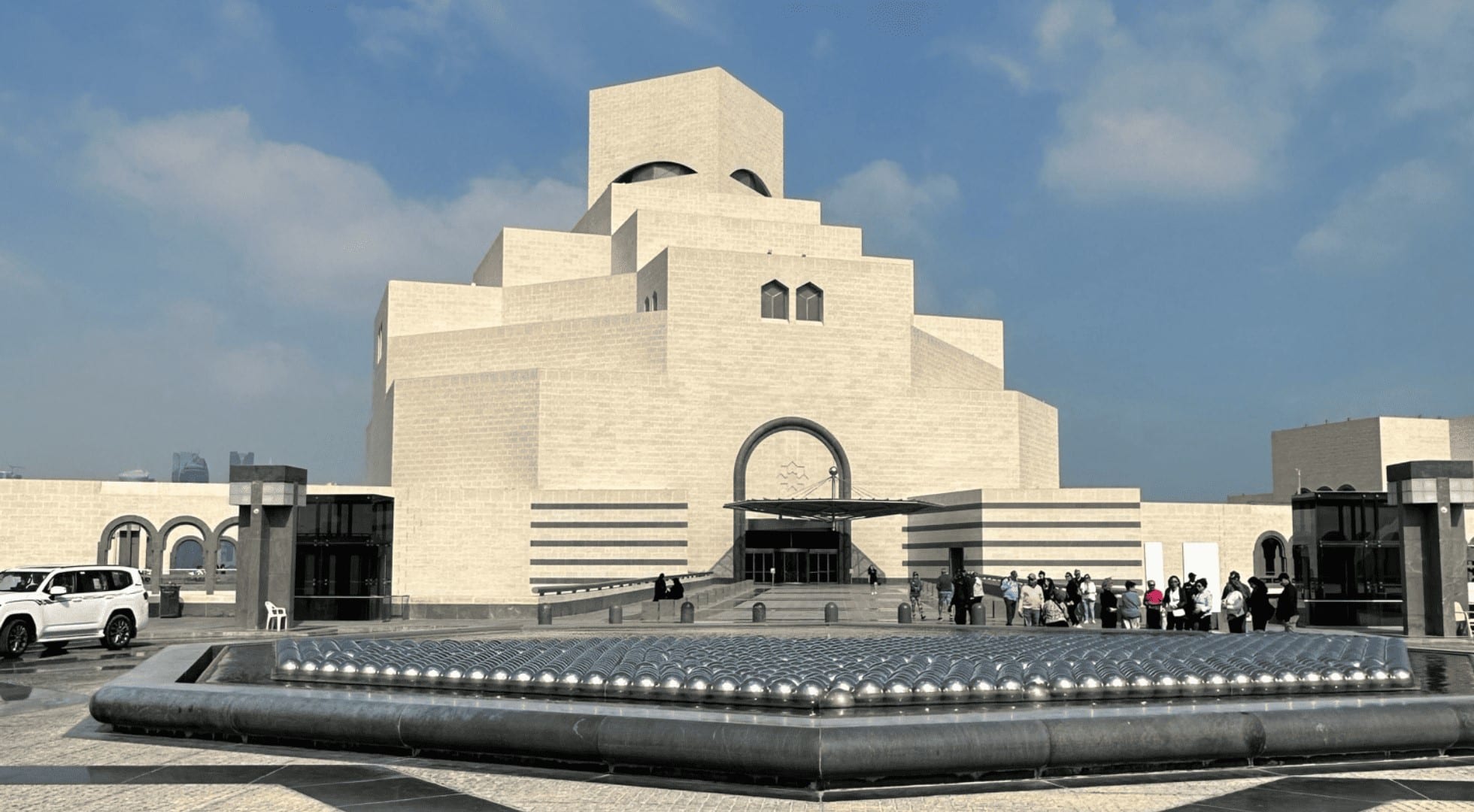 museum of islamic art - qatar travel guide 2023