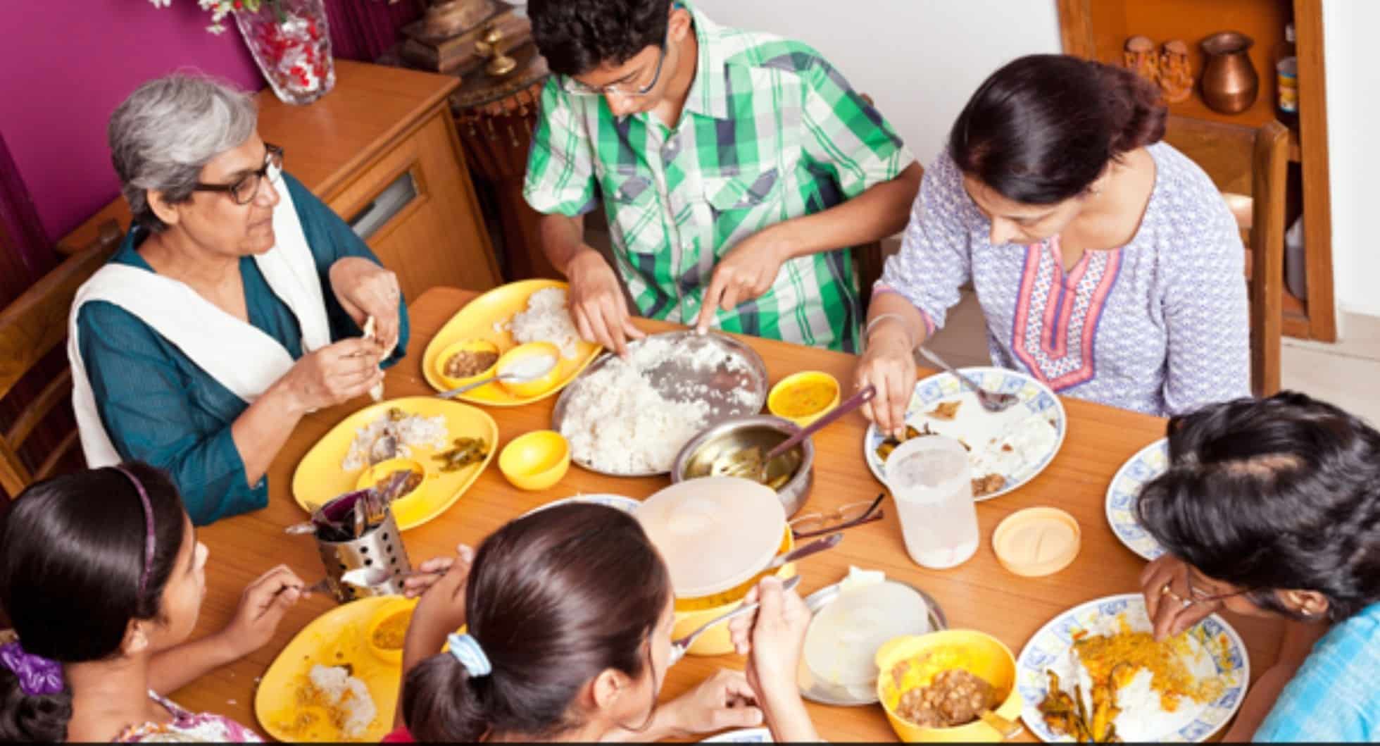 India food etiquette