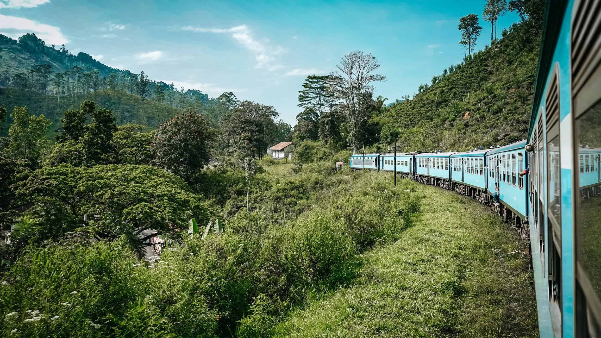 Kandy to Ella train Sri Lanka