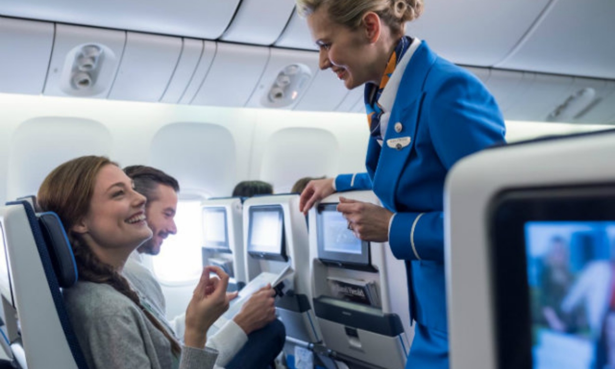 klm-royal-dutch-airlines-economy-class