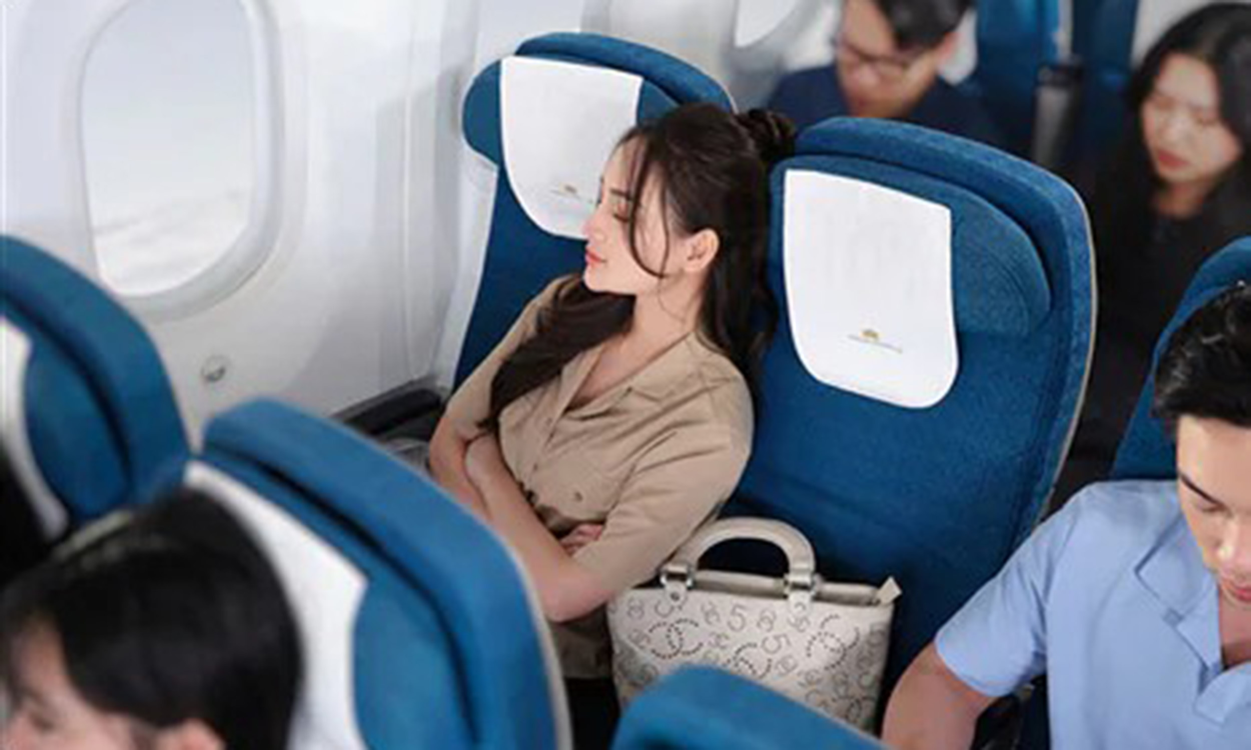Vietnam Airline Economy Seat