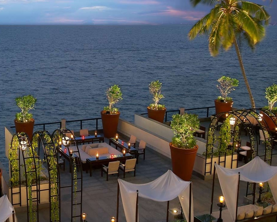 Sky Bar The Leela