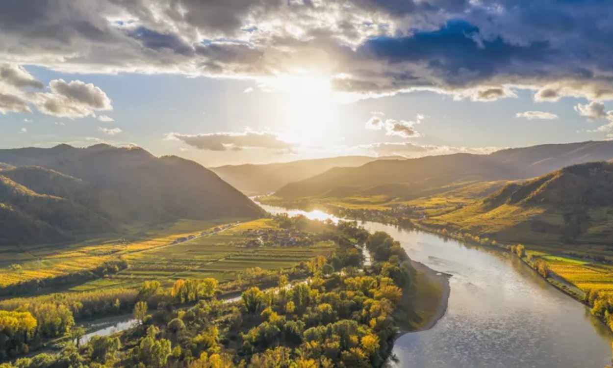 Trafalgar River Cruise - Wachau Valley Danube