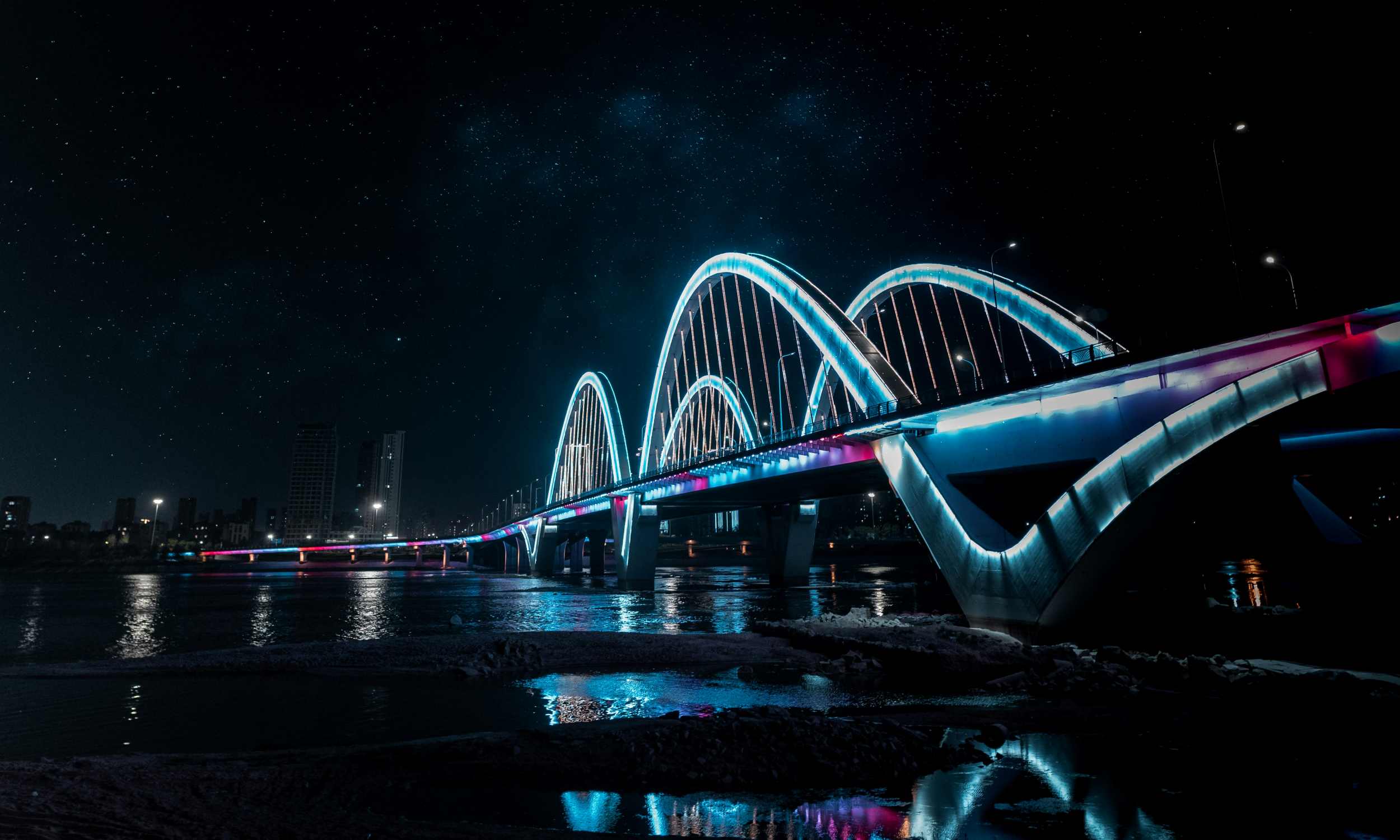 Dujiangyans South Bridge