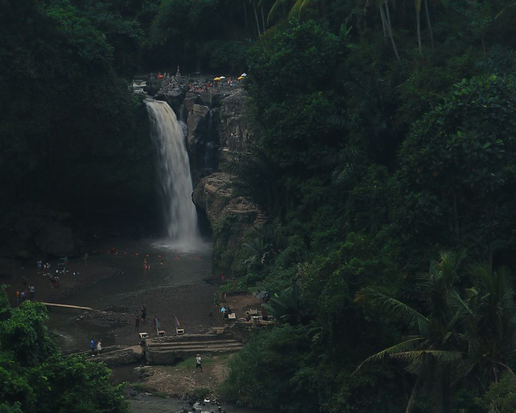 Tegenungan Waterfall