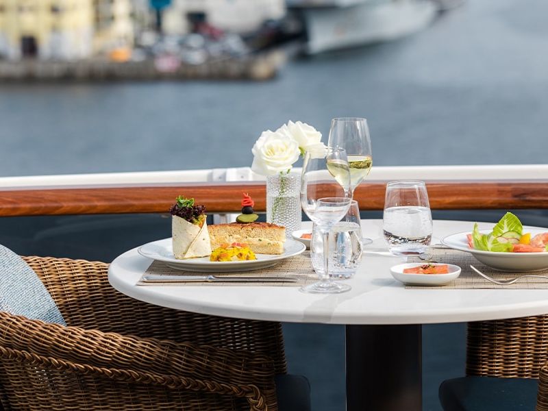 RSSC Seven Seas Grandeur La Veranda