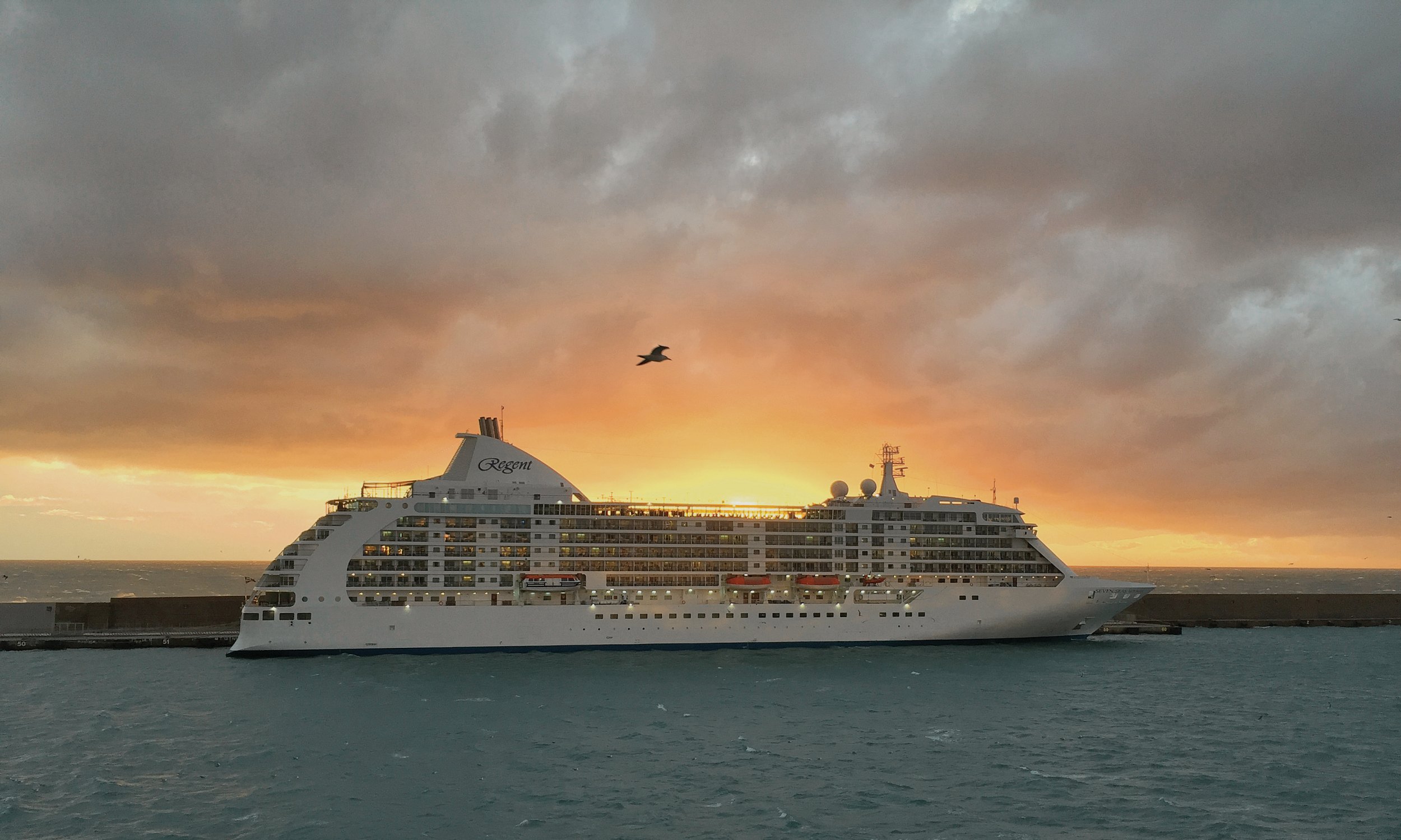 Regent Seven Seas Mariner -