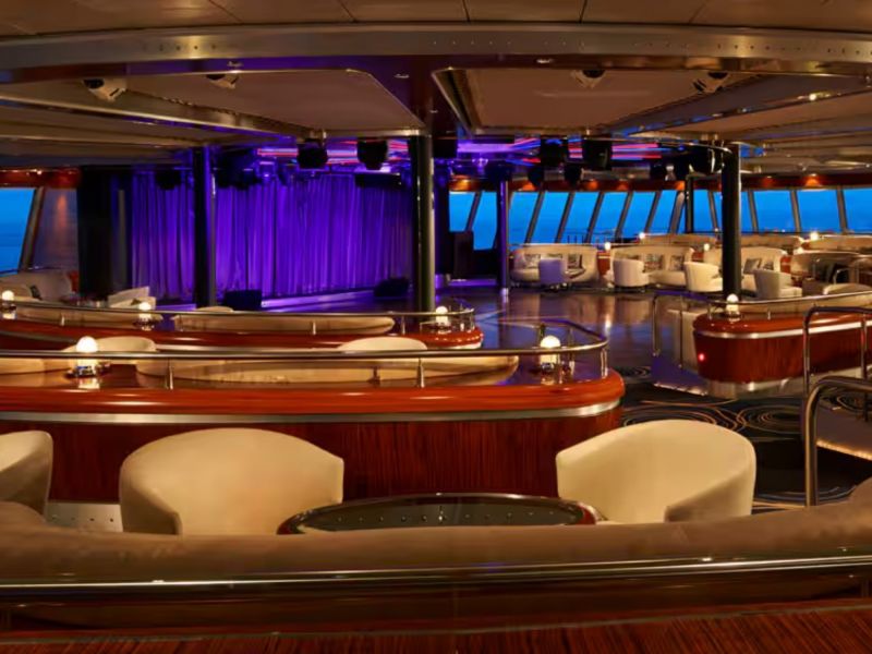 Bars & Lounges