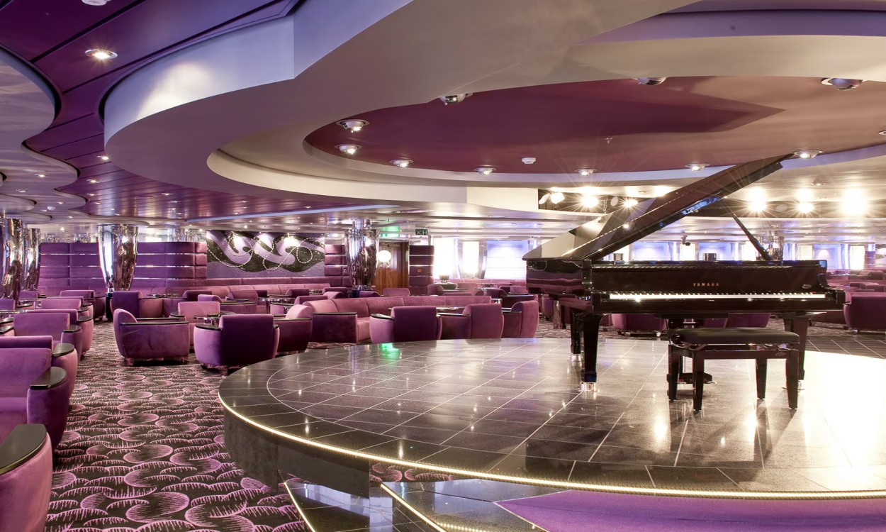 MSC Cruises LAmetista Lounge