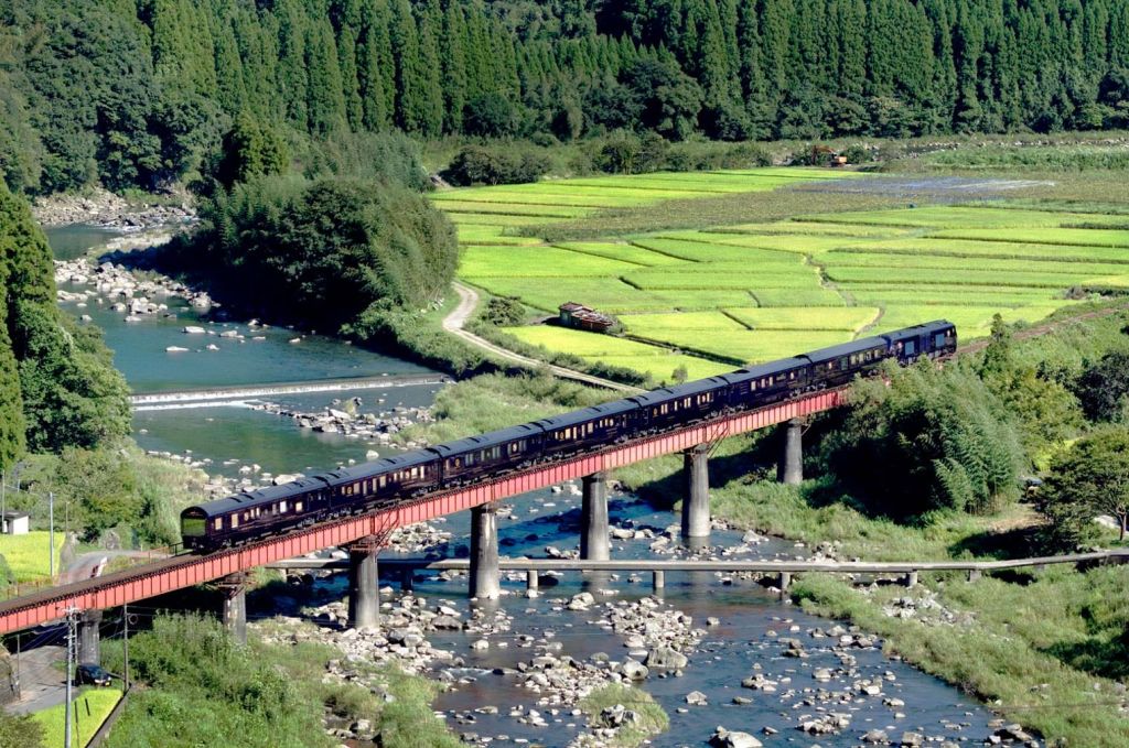 Seven Stars in Kyushu Countryside