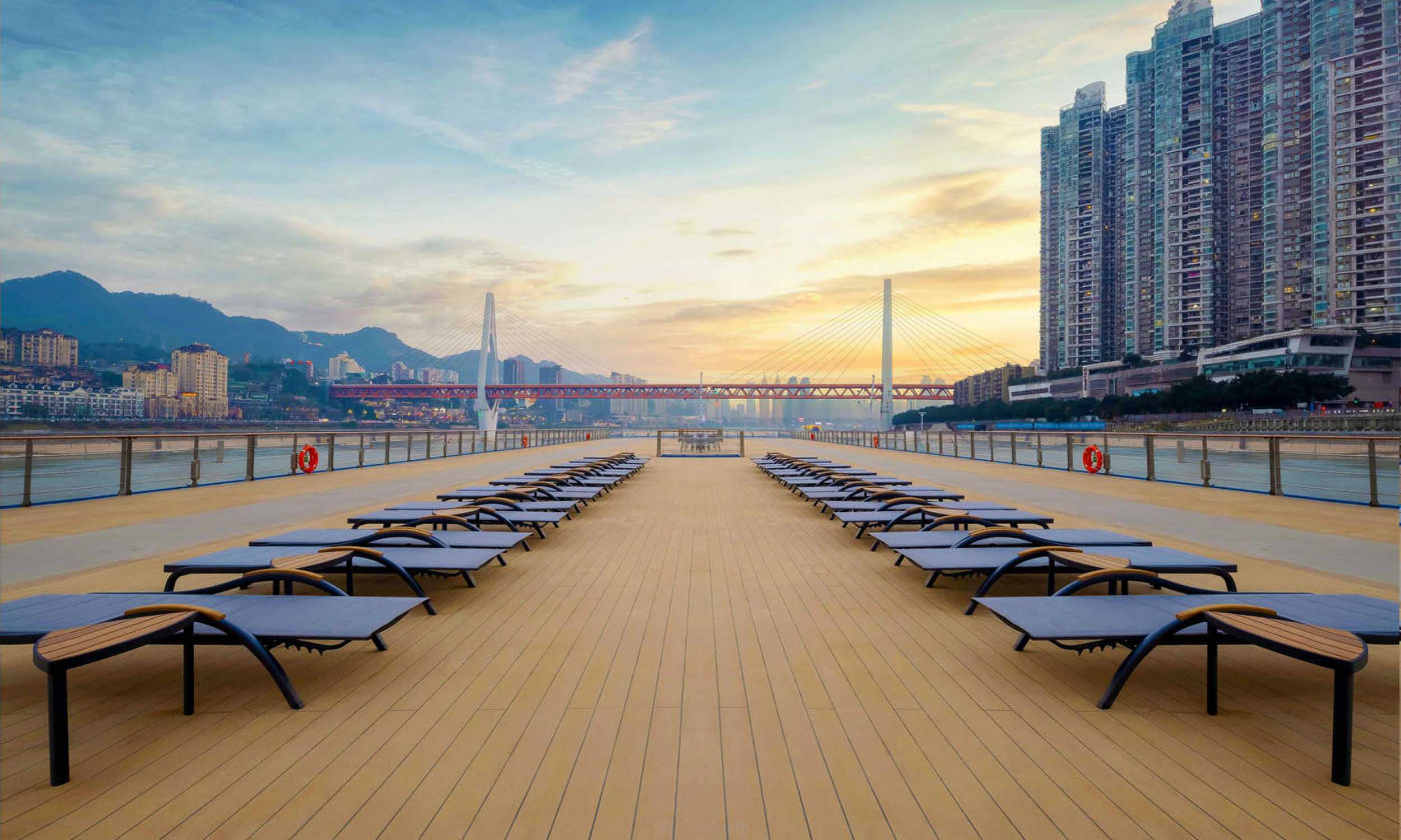 Sun Deck 阳光甲板