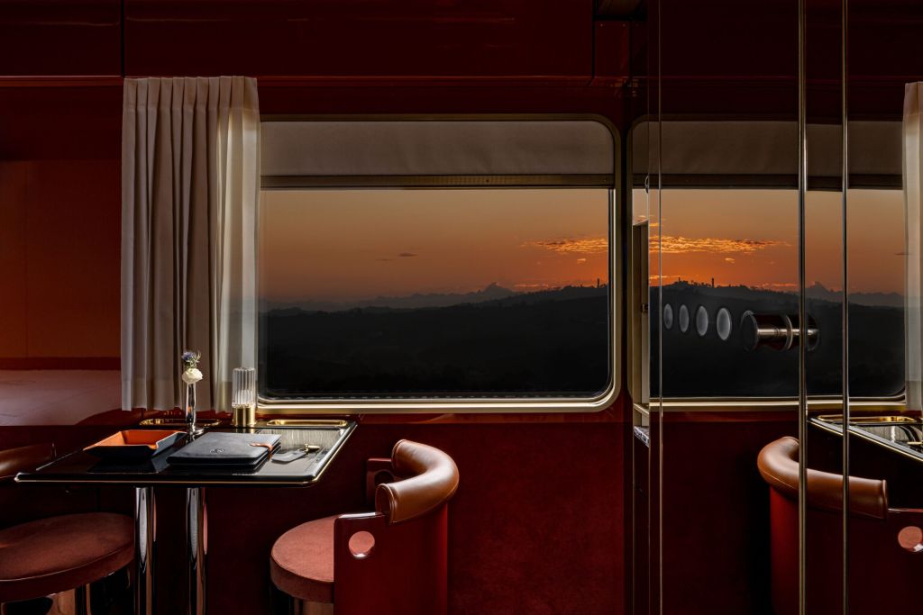 La Dolce Vita Orient Express Dining