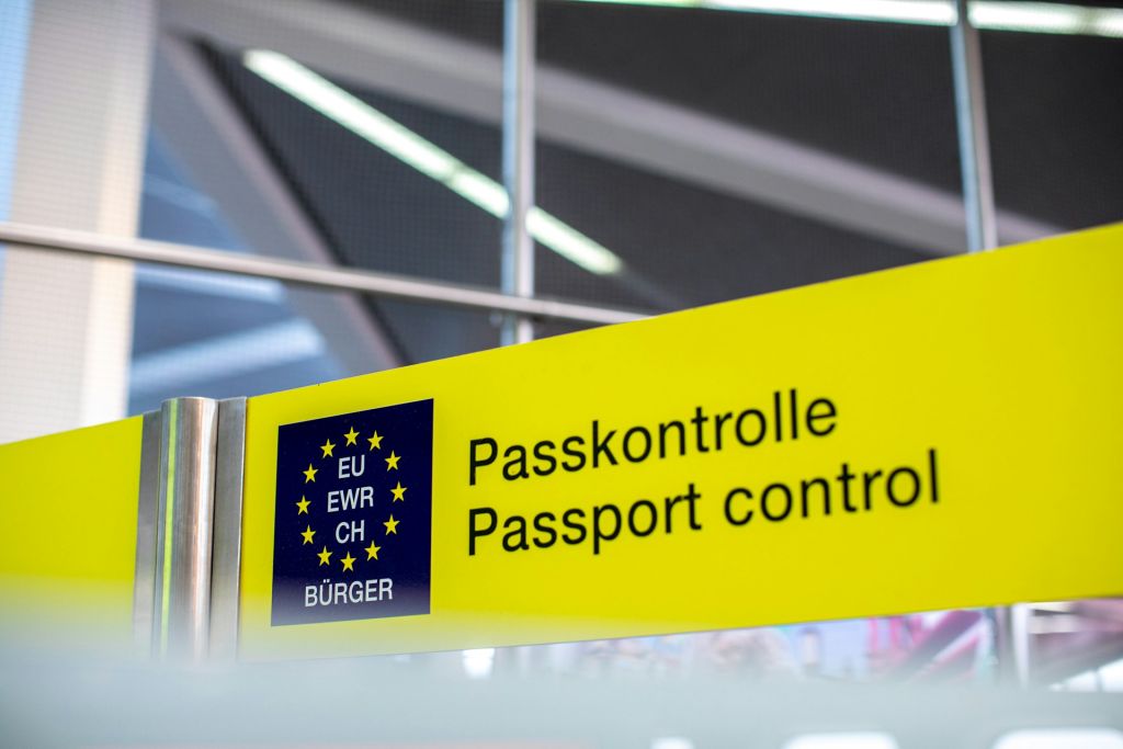 Travel Rules EU Passport Control