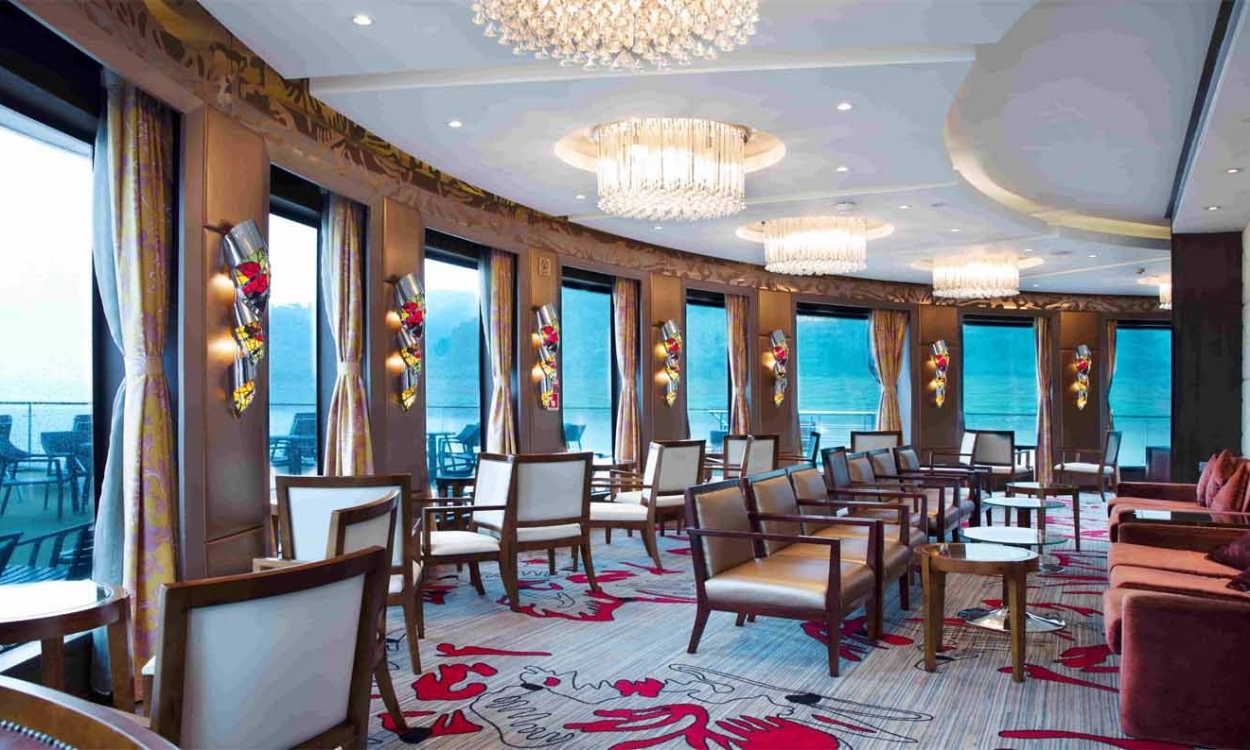 Bar Observation Area