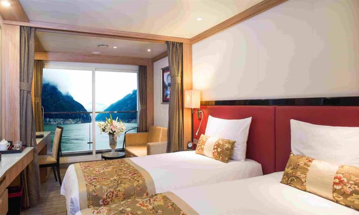 Deluxe Cabin Twin Beds